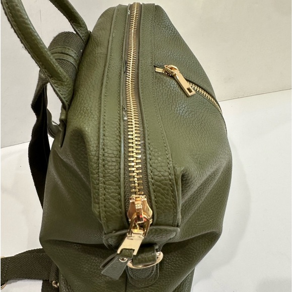 🍏🍏Urban Expressions Kenzie Backpack - Vegan Leather🍏🍏 - Picture 13 of 16